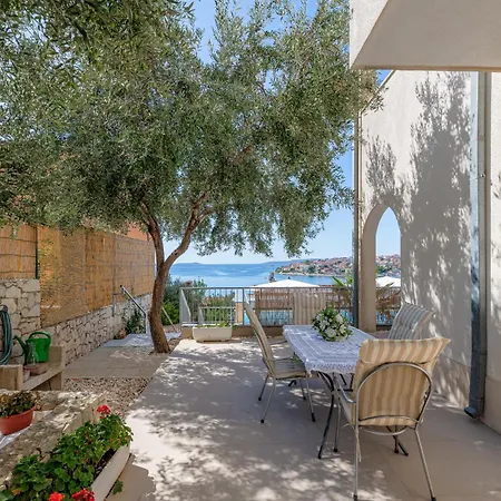 Eden Adults Only Konukevi Trogir