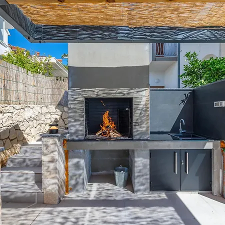 Гостевой дом Eden Adults Only 3*