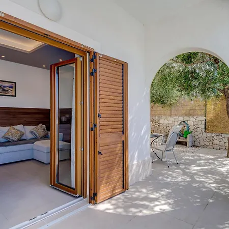 Konukevi Eden Adults Only Trogir